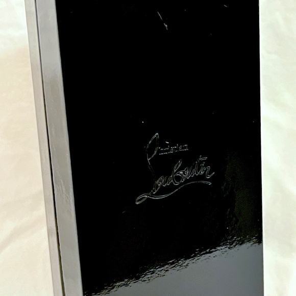 Christian Louboutin Iconic 001 Red Silky Satin Lip Colour Lipstick with Box - Picture 15 of 16